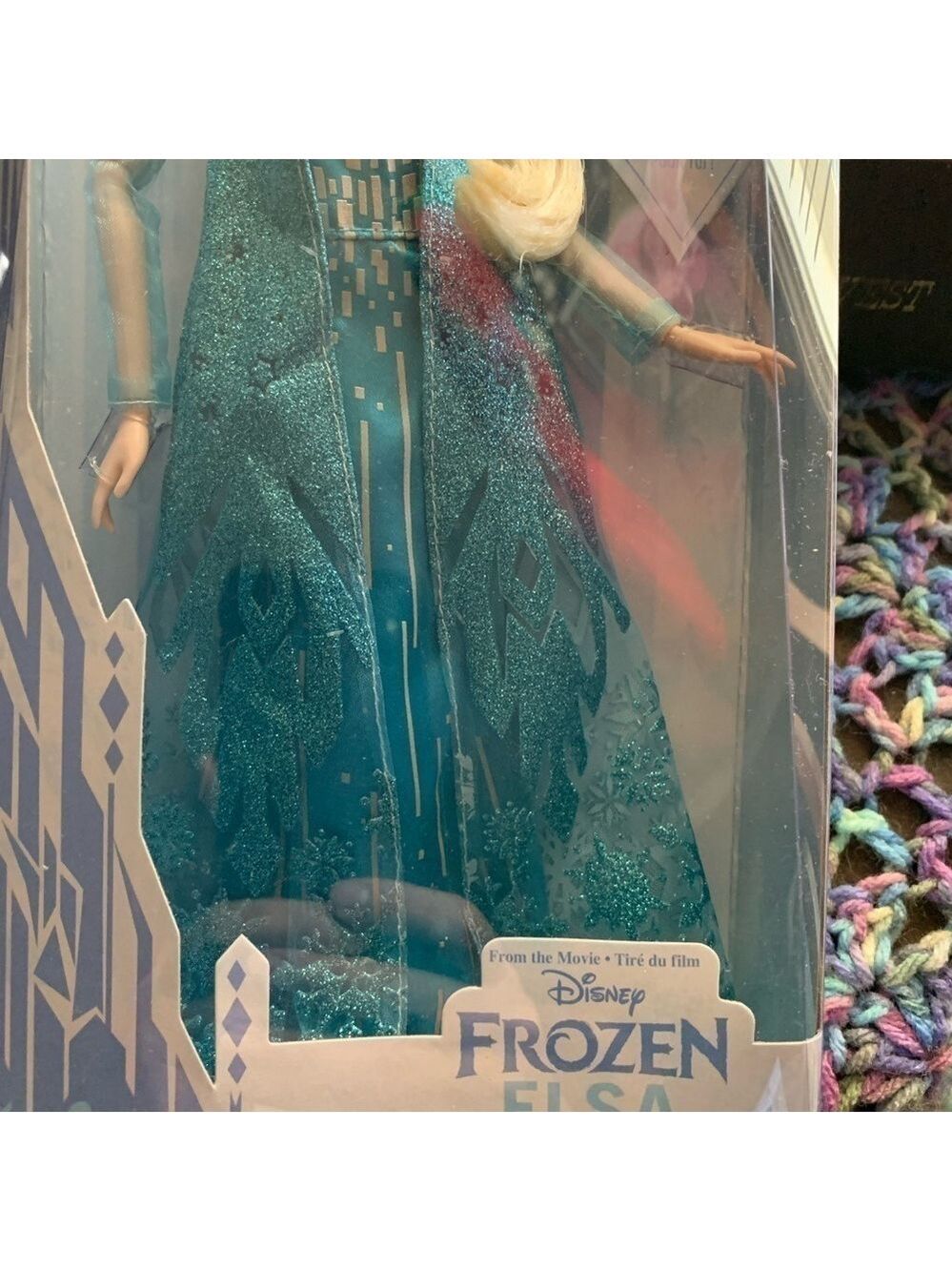 Disney Frozen Elsa Doll with Pendant - Picture 3 of 3